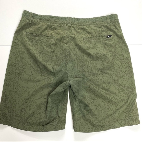 Nike Golf Standard Fit Golf Shorts Print Green - Picture 5 of 9
